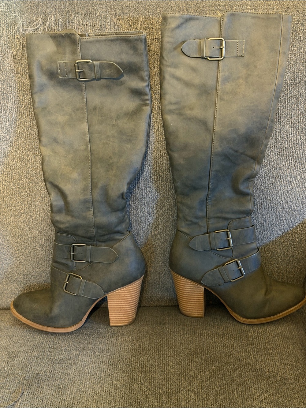 Gray Knee High Buckle Block Heel Boots Size 6